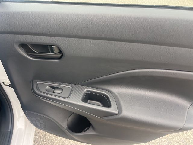 New 2025 White Nissan 1.6 S image 22