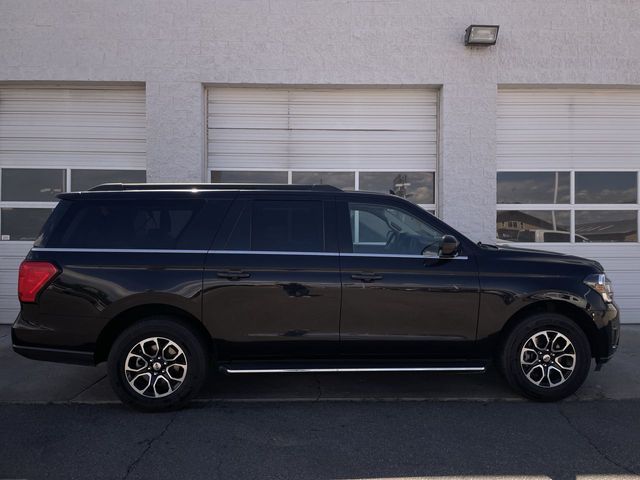 Black Metallic 2023 Ford Expedition SUV / Crossover Four-Wheel Drive Automatic