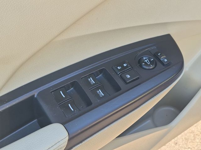 2015 Acura RDX - Image 16