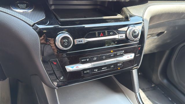 Used 2022 White Ford ST-Line image 31
