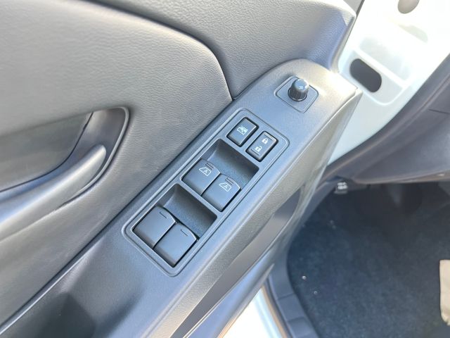 2026 Nissan Frontier SV - Photo 11