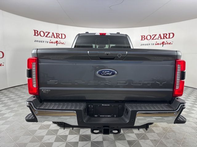 2025 Carbonized Gray Metallic Ford F-250SD Lariat 4X4 Truck