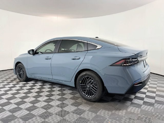 New 2027 Nissan Sentra Sedan