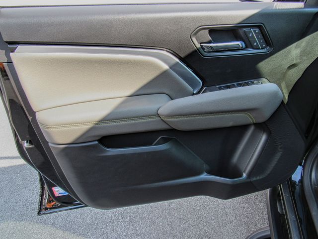 Photo of 2025 Chevrolet Colorado ZR2 in Dallas, GA - 14,  2025 Chevrolet Colorado ZR2:44394