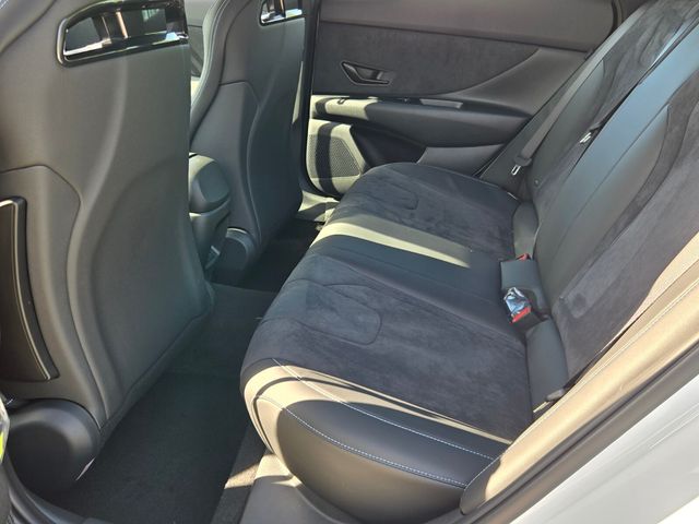 2026 Hyundai Elantra - $37,372