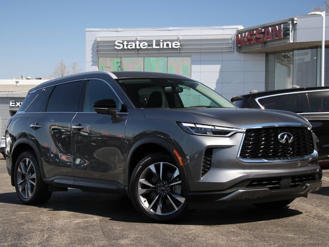 Gray (Graphite Shadow) 2022 INFINITI QX60 Luxe FWD SUV / Crossover Front-Wheel Drive 9-Speed Automatic