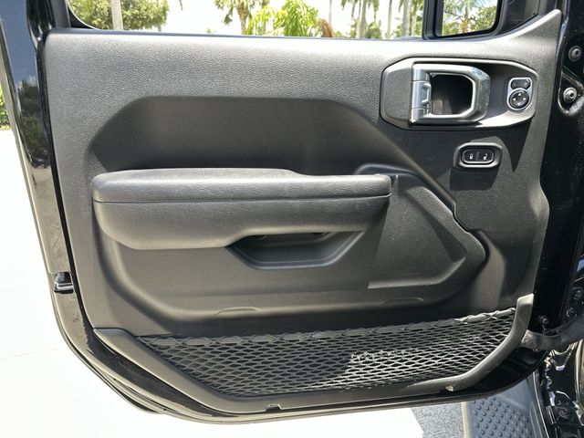 Used 2024 Jeep Wrangler SUV