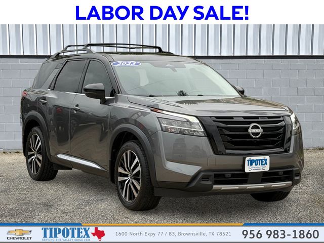 2023 Nissan Pathfinder Platinum FWD