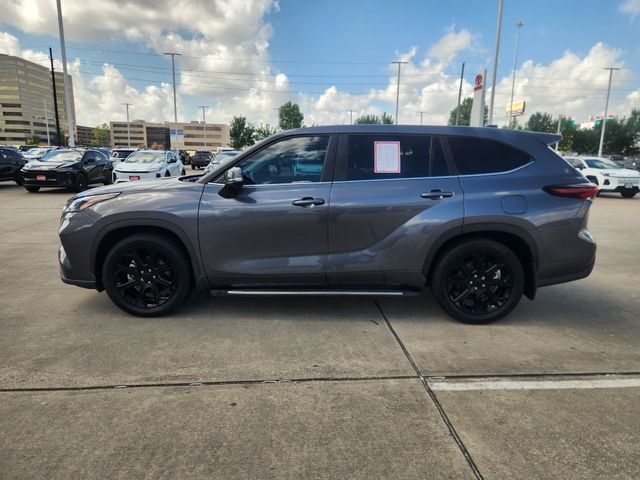 2024 Toyota Highlander LE Gray at Toyota of Victoria