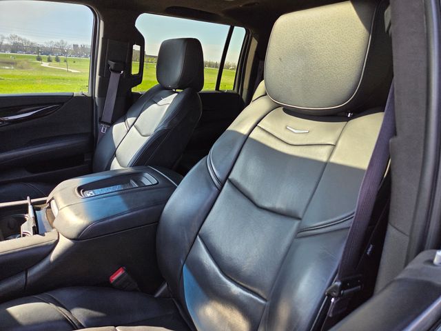 2017 Cadillac Escalade ESV Platinum