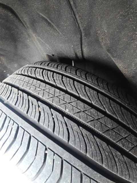 2023 Buick Envision Essence:C02550