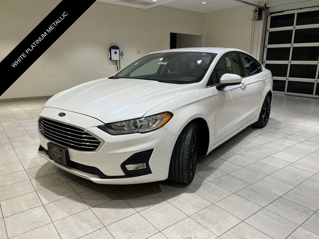 White Platinum Clearcoat Metallic 2020 Ford Fusion Sedan Front-Wheel Drive 6-Speed Automatic