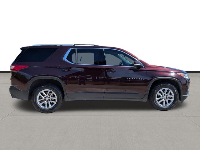 2018 Chevrolet Traverse LT - 3