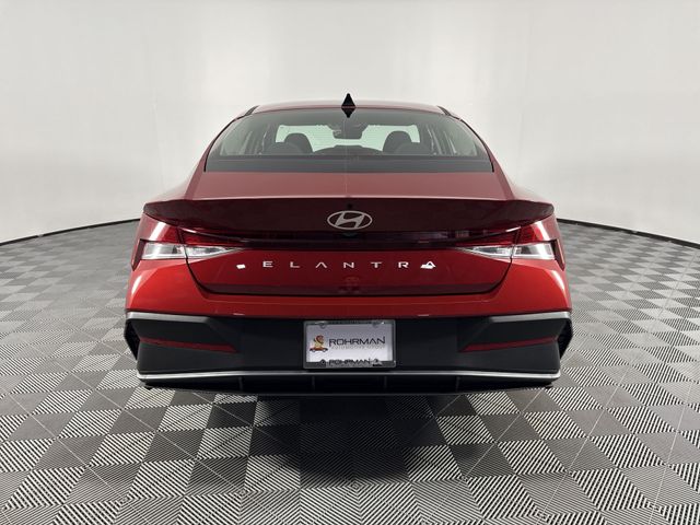 New 2025 Hyundai Elantra For Sale in Indianapolis, IN
