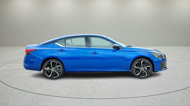 2025 Nissan Altima