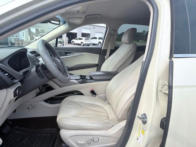 Used 2016 Lincoln MKX SUV