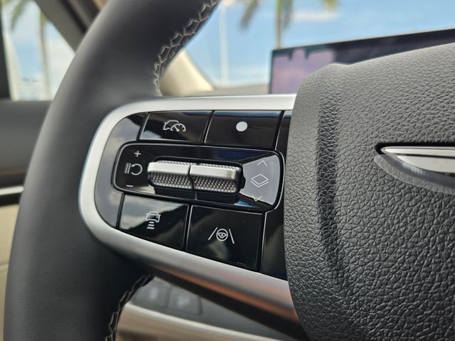 2027 Genesis Gv70