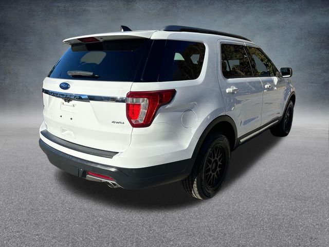 2018 Ford Explorer XLT 7