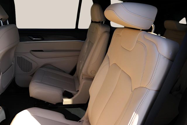 New Car 2025 Jeep Grand Cherokee L  Limited For Sale Under $40,000 In Austin, Texas