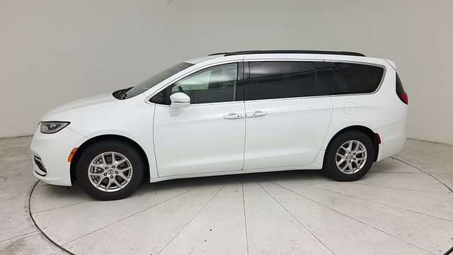 2022 Chrysler Pacifica Touring L - 1
