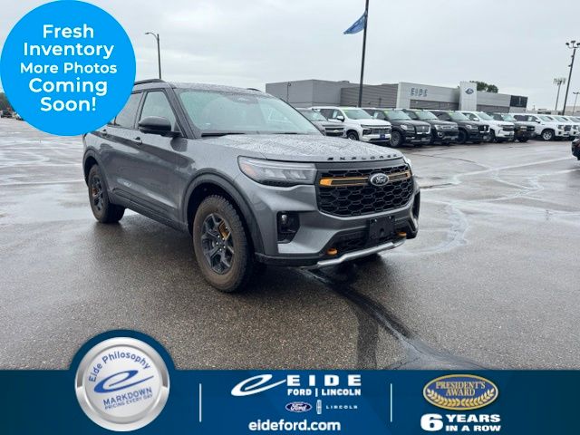 Carbonized Gray Metallic 2026 Ford Explorer SUV / Crossover All-Wheel Drive Automatic