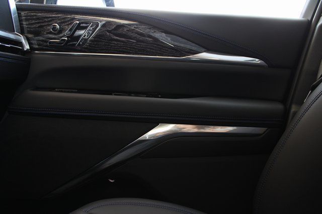 New 2026  Cadillac LUXURY image 35