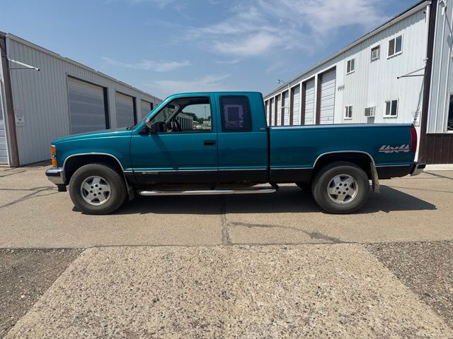 1994 Blue Chevrolet C/K 1500 Cheyenne 4X4 Truck