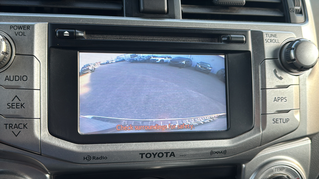 Used 2013 Classic Silver Metallic Toyota SR5 image 13