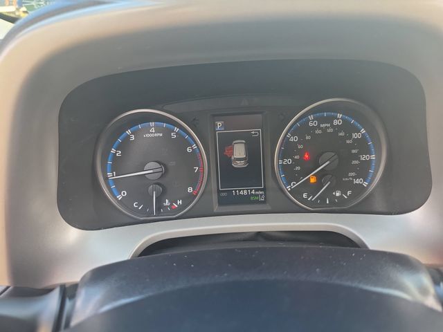 Used 2018 Black Toyota XLE image 20