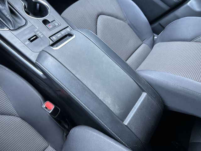 Used 2022 Gray Toyota LE image 21