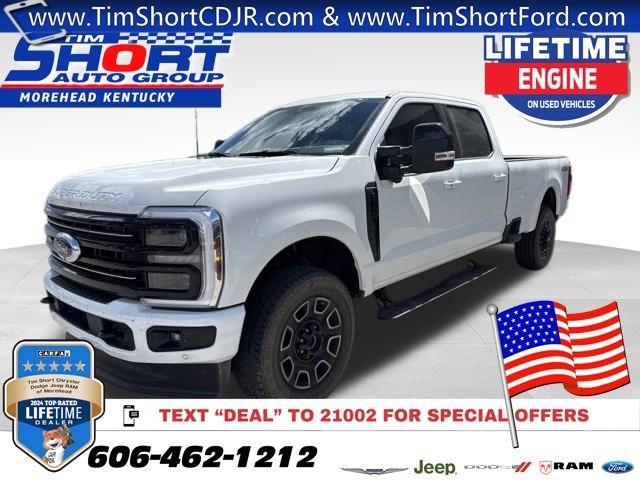 White Metallic 2026 Ford F-350 Super Duty Pickup Truck Four-Wheel Drive Automatic
