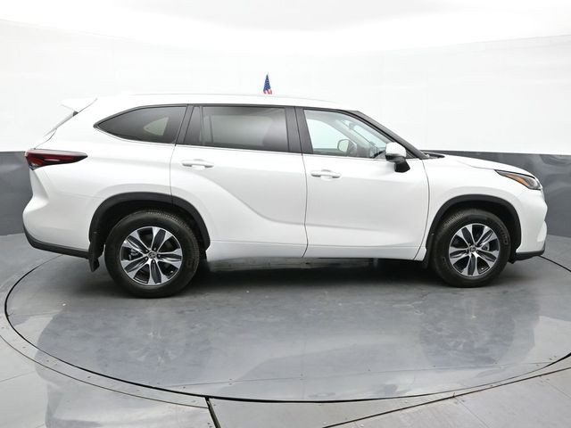 2024 Toyota Highlander XLE 7