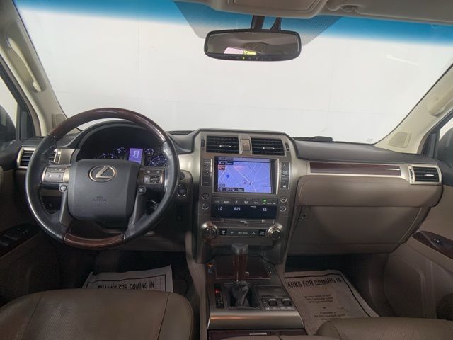 2017 Lexus GX 460 29