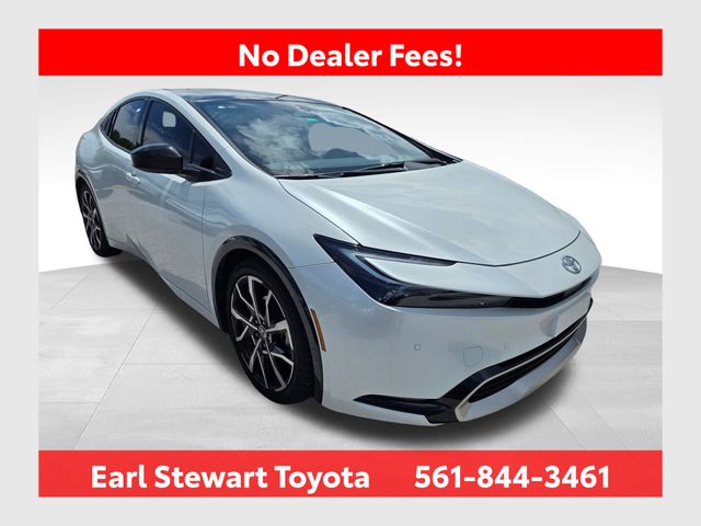 White (Wind Chill Pearl) 2023 Toyota Prius Prime Hatchback Front-Wheel Drive Continuously Variable Transmission