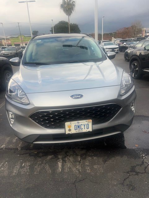 2022 Ford Escape SEL 2