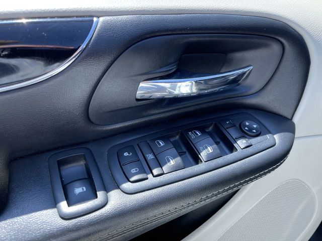 Used 2018 Dodge Grand Caravan For Sale in New Hudson, MI