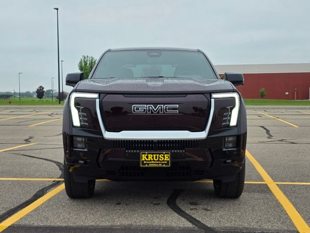 2025 GMC Sierra EV Denali