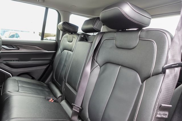 used 2022 Jeep Grand Cherokee car, priced at $26,655