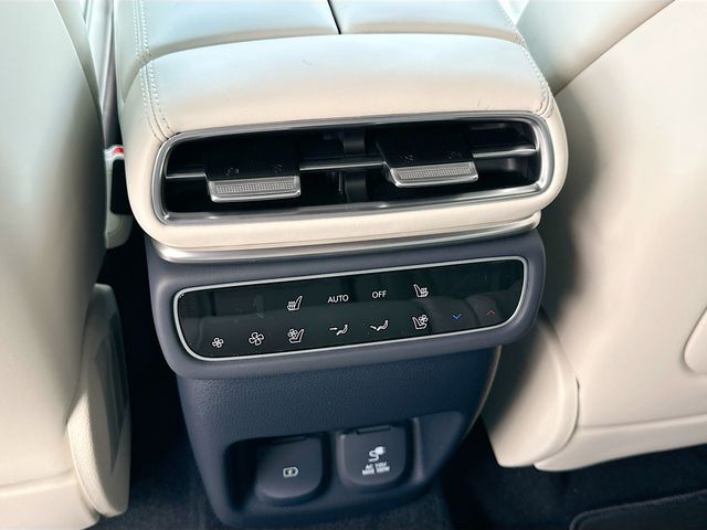 2025 Genesis GV80 3.5T 18
