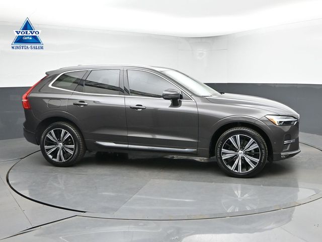 Platinum Gray Metallic 2023 Volvo XC60 SUV / Crossover All-Wheel Drive Automatic