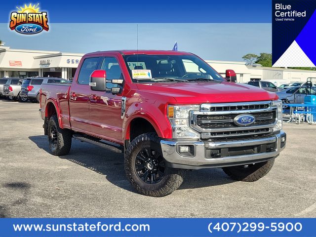 Rapid Red Metallic Tinted Clearcoat 2022 Ford F-350 Super Duty Lariat Crew Cab 4WD Pickup Truck Four-Wheel Drive Automatic