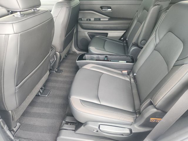 Used 2026 Nissan Pathfinder SUV