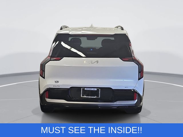 Used 2024 White Kia GT-Line image 4