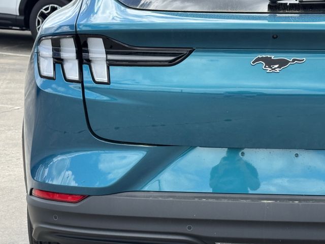 New 2026 Blue Ford Select image 10