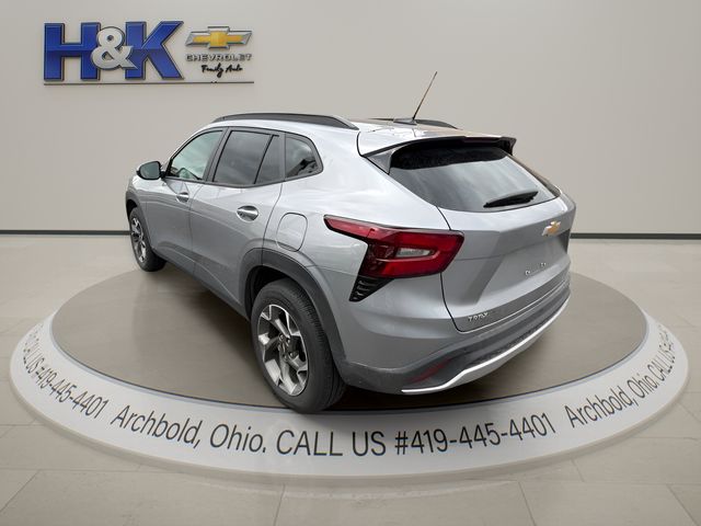 2025 Chevrolet Trax LT FWD
