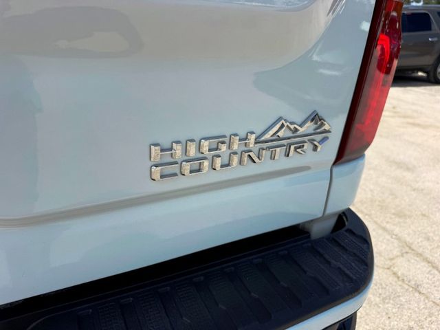 2024 Chevrolet Silverado Hd - $69,988