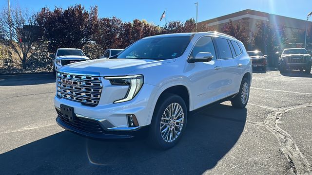 2024 GMC Acadia Denali 8