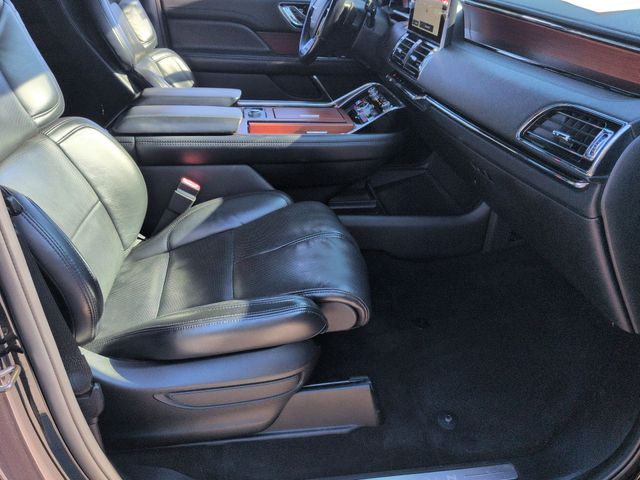 Used 2021 Black Lincoln Reserve image 39