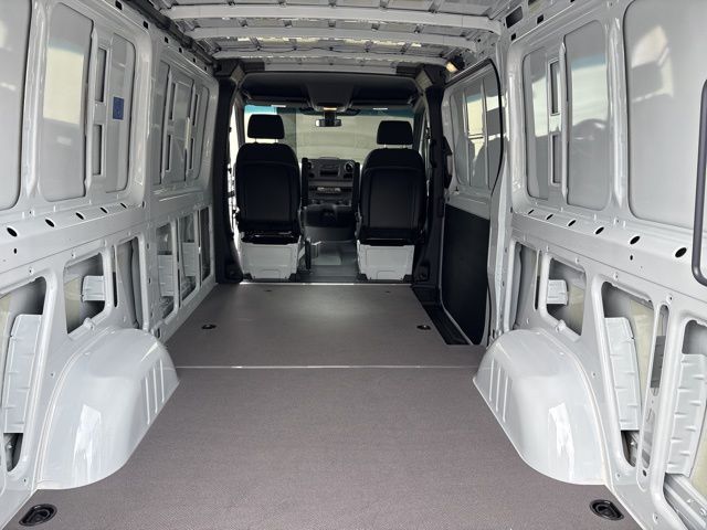 2025 Mercedes-Benz Sprinter 2500 Cargo 144 WB photo