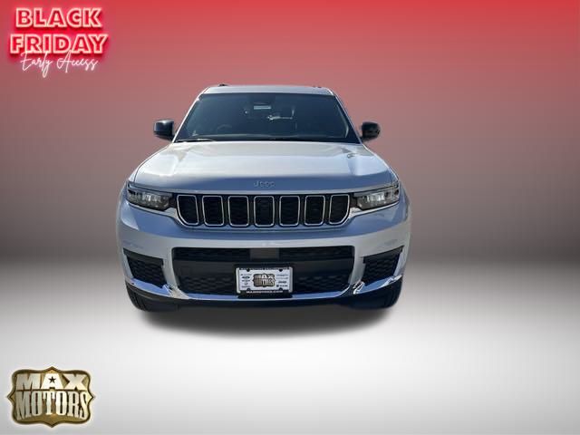 2024 Jeep Grand Cherokee L Laredo 2